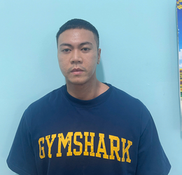 hanh hung nu shipper 2.png