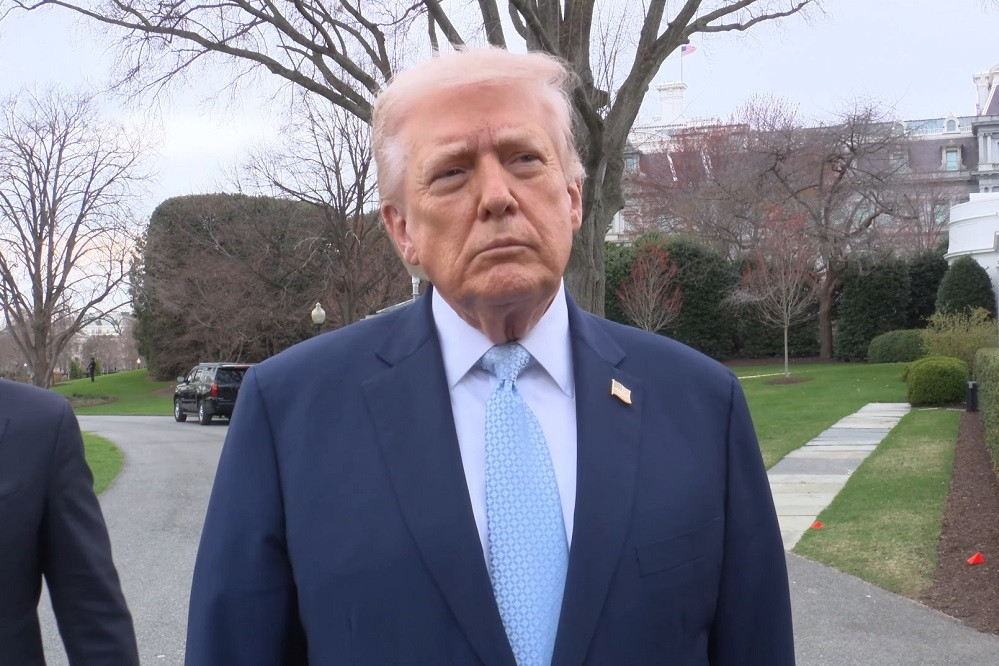 Ông Trump phản hồi thông tin Mỹ có thể chiếm đảo Kharg của Iran