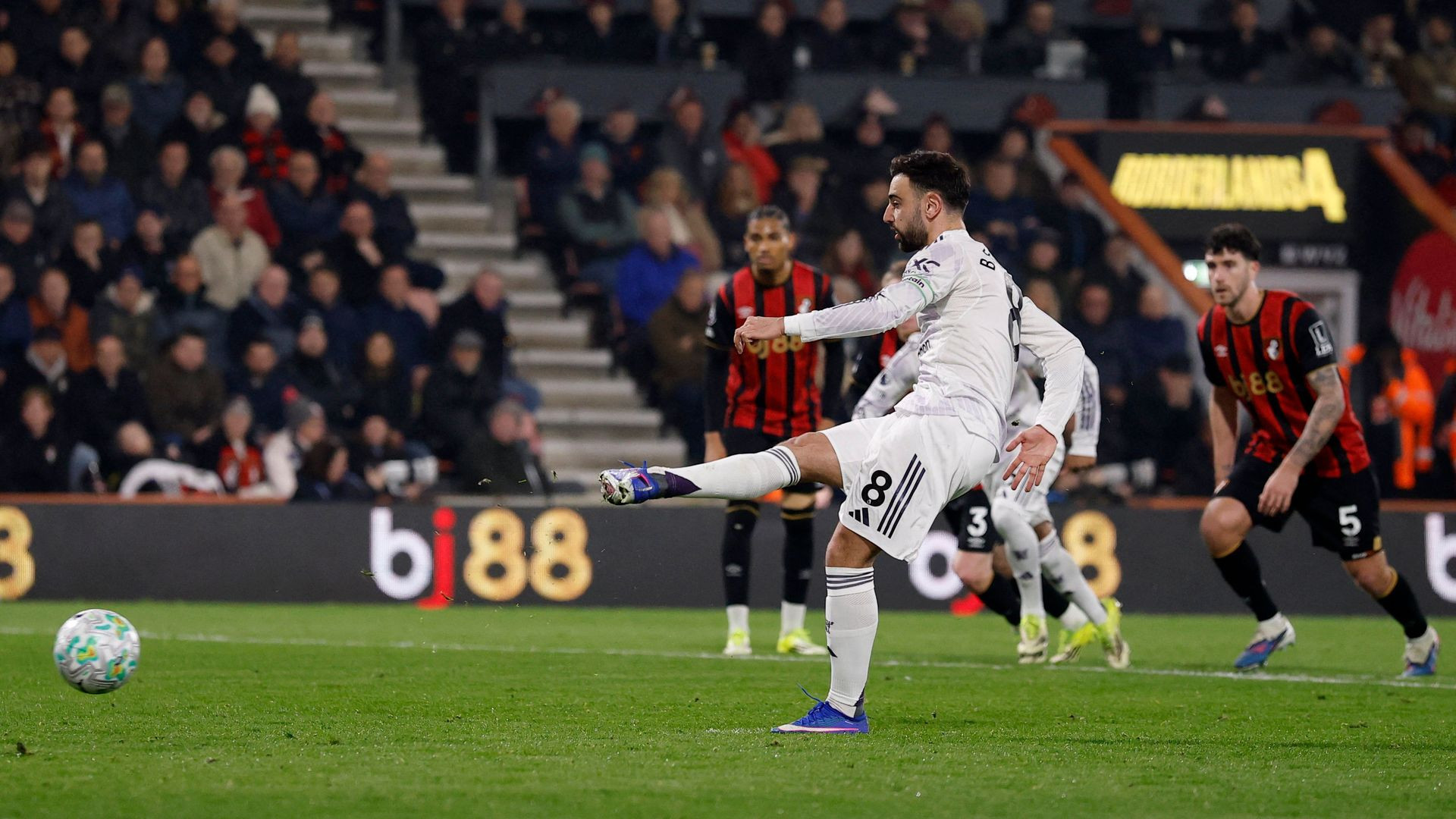 resources_premierleague_pulselive_com 2267596476 (1).jpg