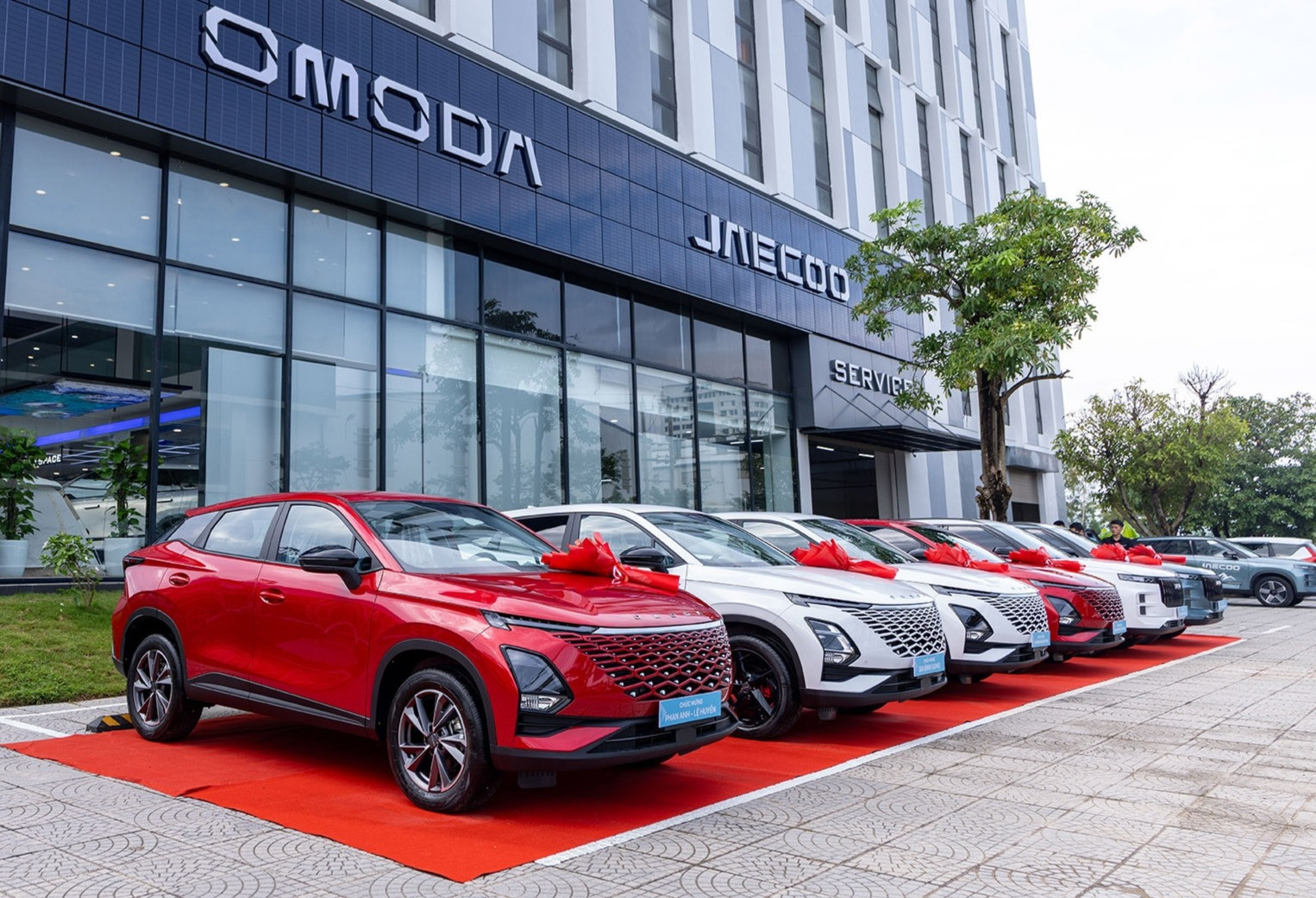 showroom omoda 1505.jpeg