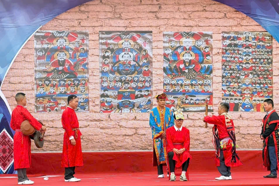 Về Quảng Ninh dự lễ hội “Sóng Mun”