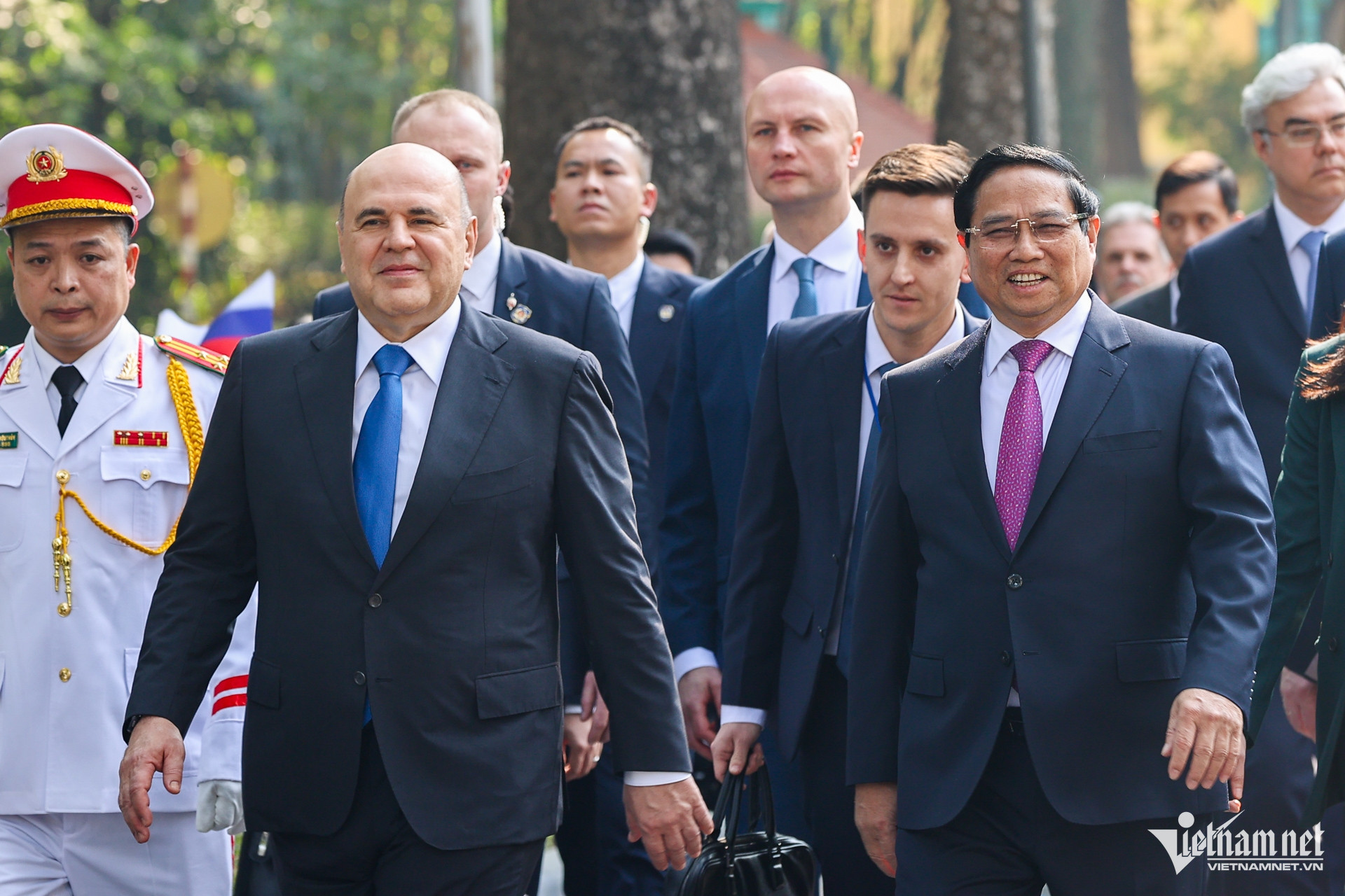 w hai 1482 83833.jpg