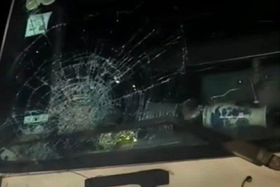 Bản tin trưa 22/3: Ô tô liên tiếp vỡ kính khi chạy qua cao tốc ở Quảng Trị