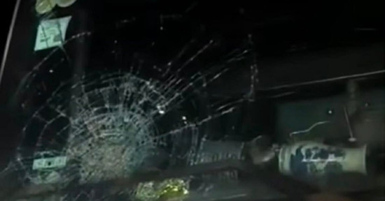 Bản tin trưa 22/3: Ô tô liên tiếp vỡ kính khi chạy qua cao tốc ở Quảng Trị