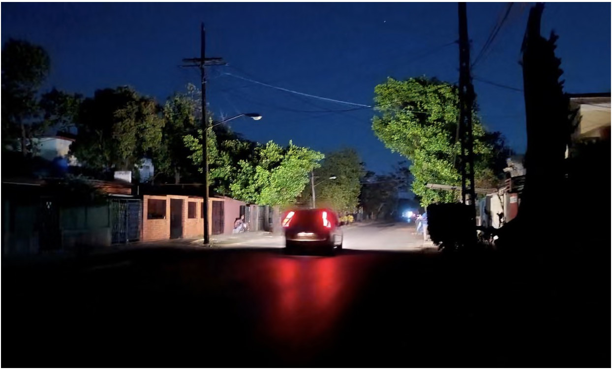 Cuba mất điện. Ảnh: EPA