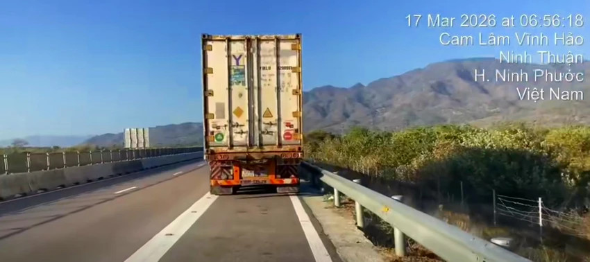 lan dung khan cap 1 3210 2947.jpg.webp