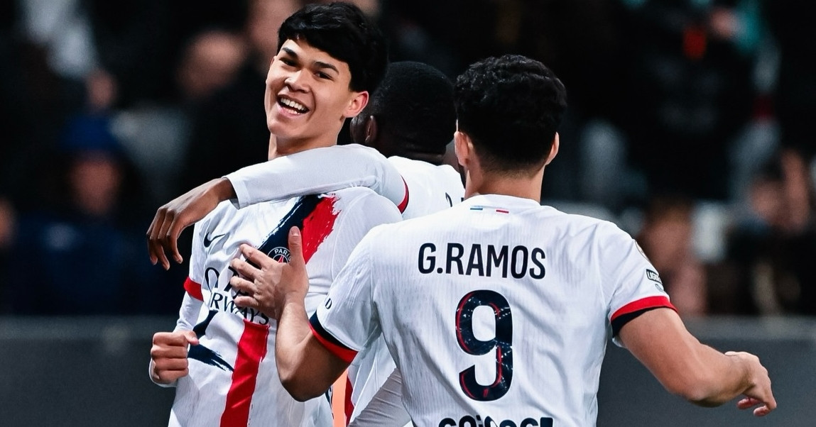 Sao trẻ gốc Philippines đi vào lịch sử, PSG đòi lại ngôi đầu Ligue 1