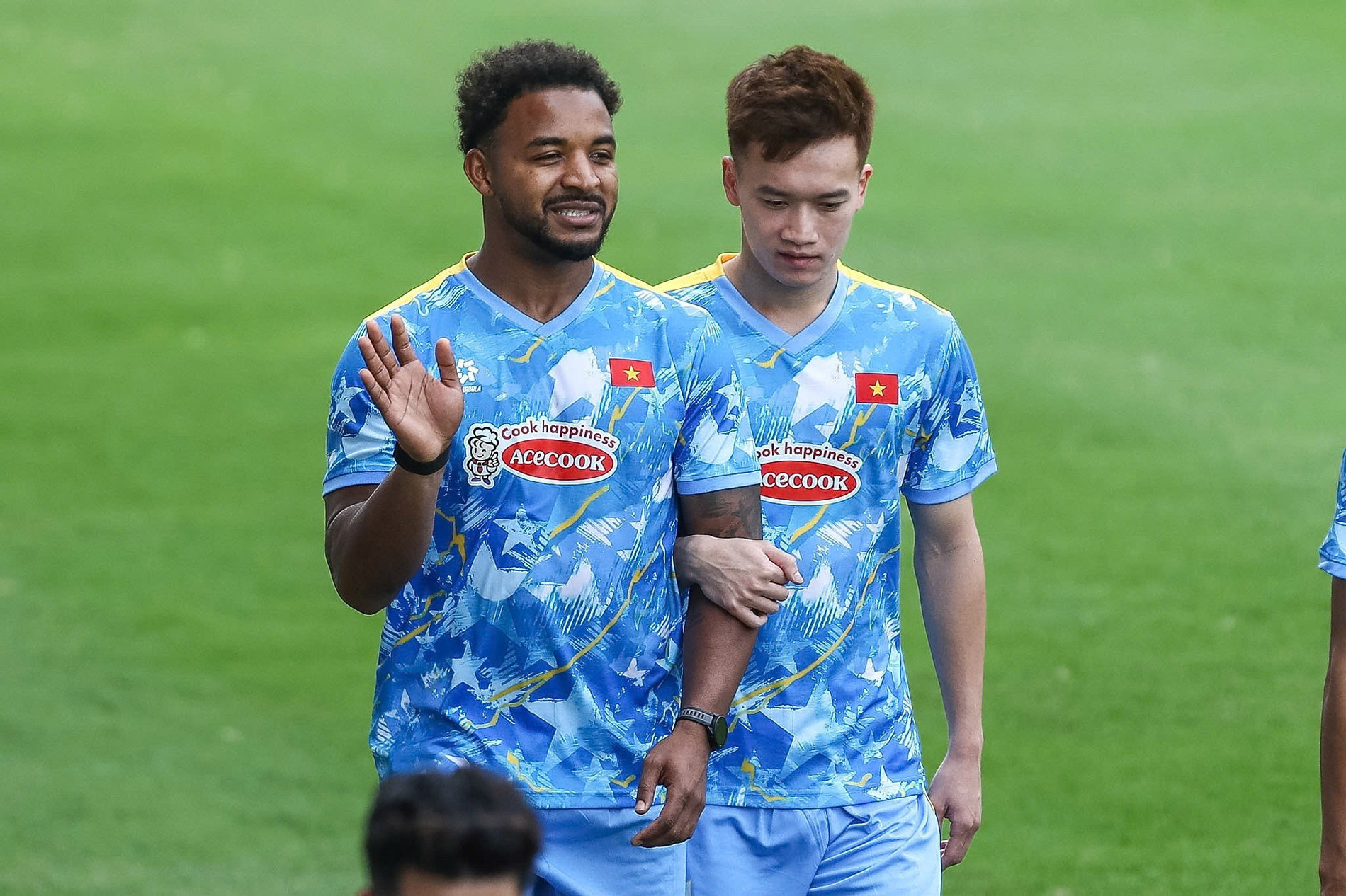 tuyen viet nam 6.jpg