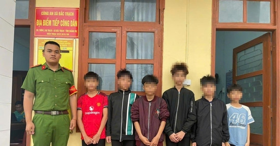 6 thiếu niên liên quan vụ ô tô vô kinh khi qua cao tốc: Bài học an toàn giao thông