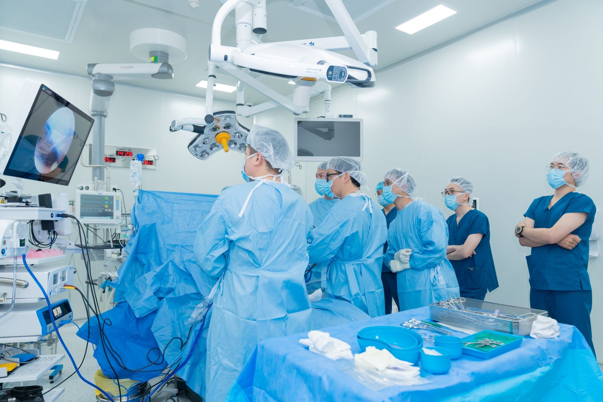 Bên trong Vinmec Ocean Park 2 - bệnh viện hiện đại bậc nhất phía đông Hà Nội