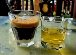 Loại 'củi khô' xó bếp nhưng là dược liệu quý YwAAAAAAQABAAACAUwAOw==