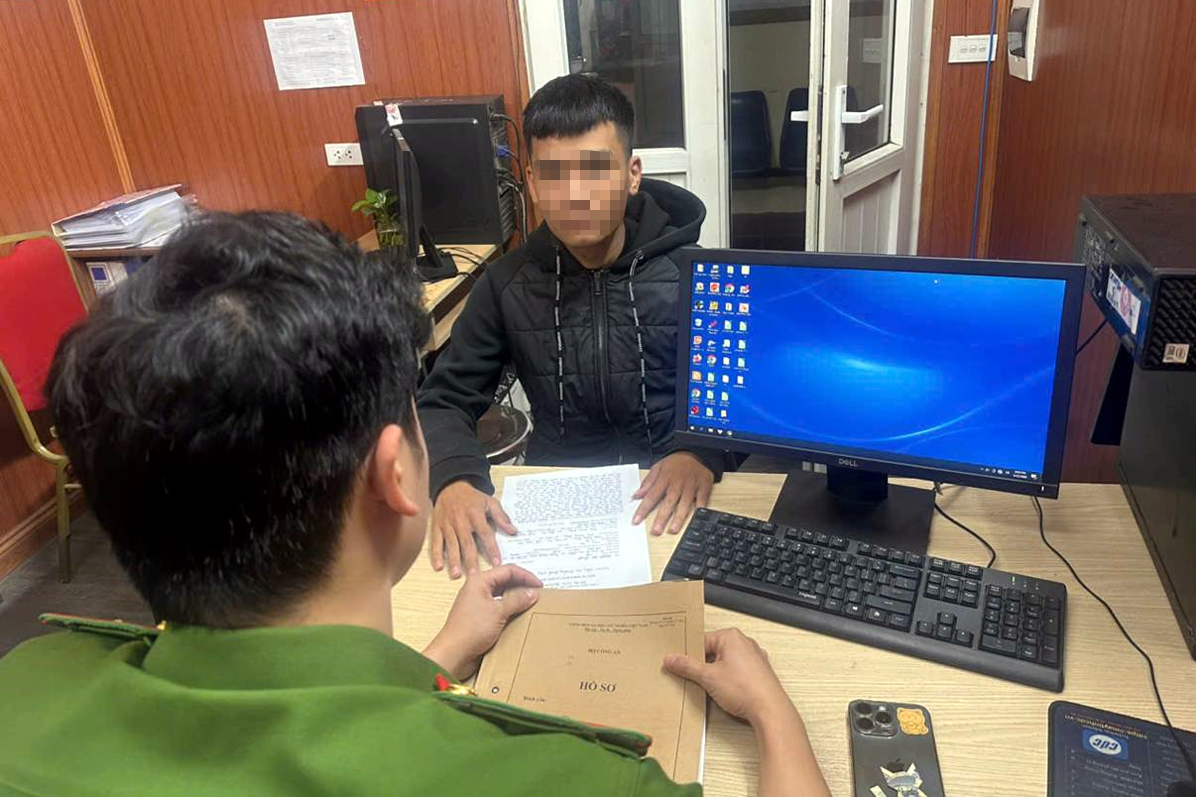 Danh tính nam thanh niên chặn đánh 2 người phụ nữ trong ngõ nhỏ ở Hà Nội