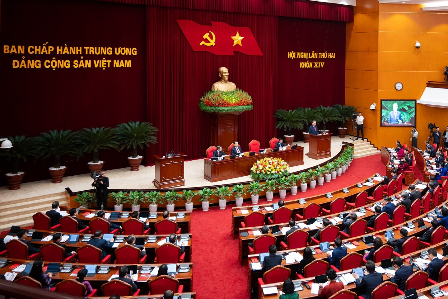 Khai mạc hội nghị Trung ương: Xem xét nhân sự lãnh đạo các cơ quan nhà nước