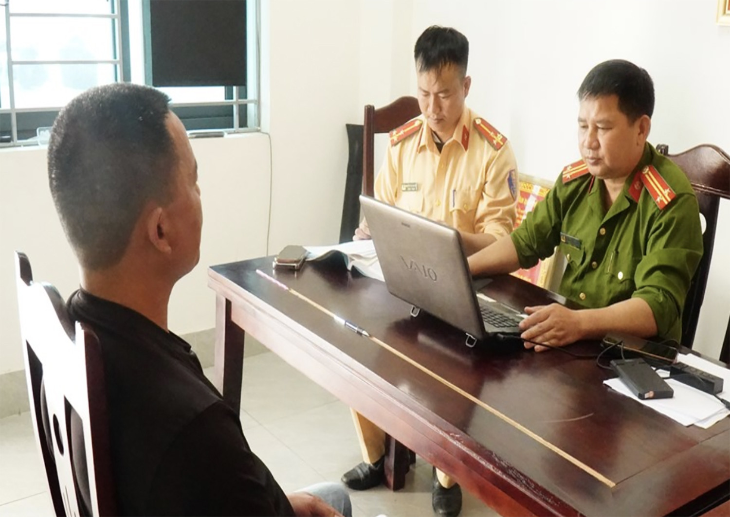 làm việc với tài xế.jpg