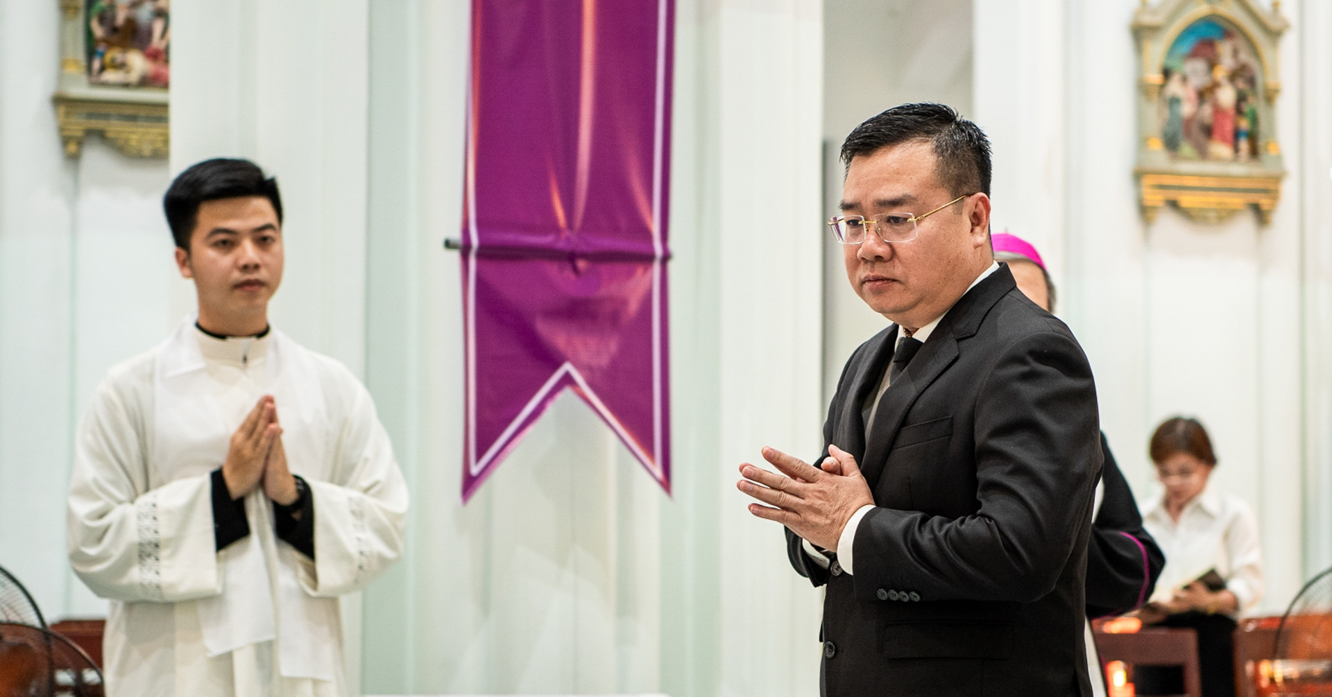 Lãnh đạo TPHCM viếng Đức Hồng y Gioan Baotixita Phạm Minh Mẫn