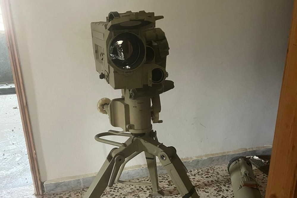 Lính Israel thu giữ tên lửa chống tăng tiên tiến của Hezbollah