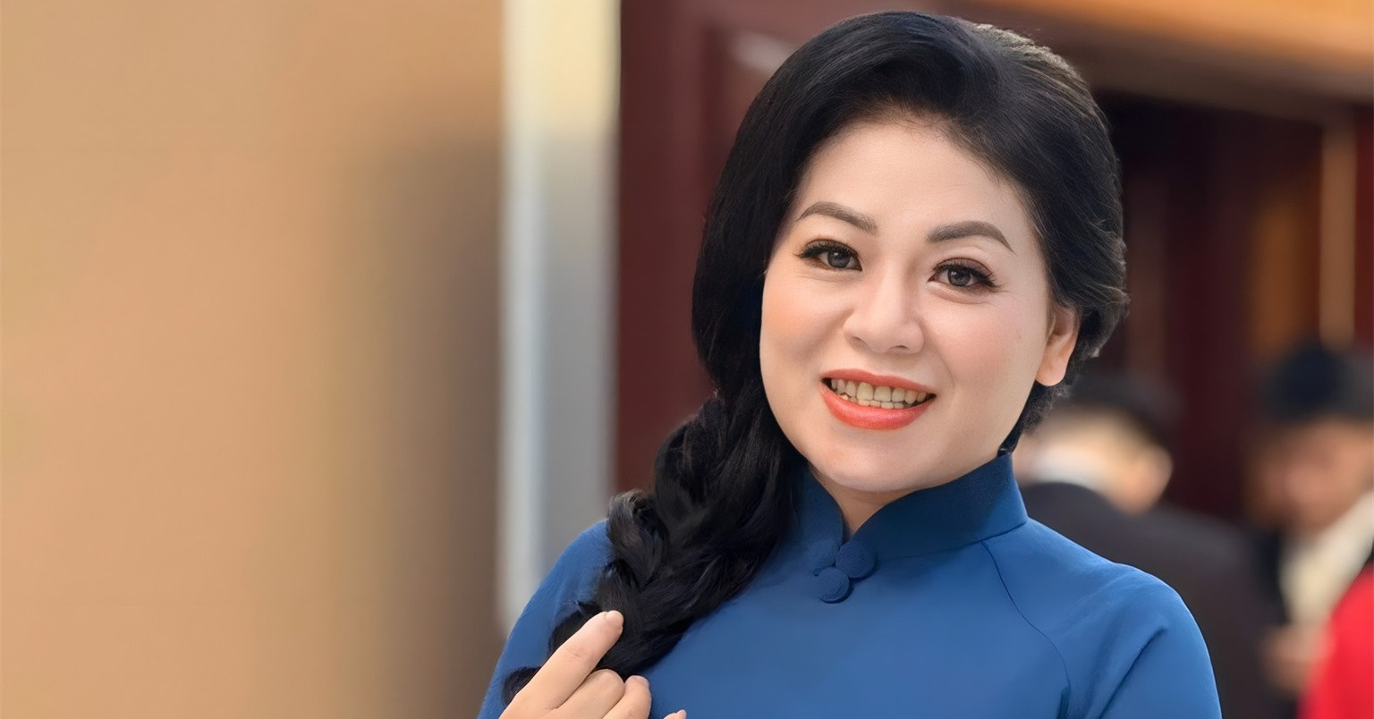 Anh Thơ và những bản cover gây tranh cãi: Khi kỹ thuật dân ca 'đụng độ' nhạc trẻ