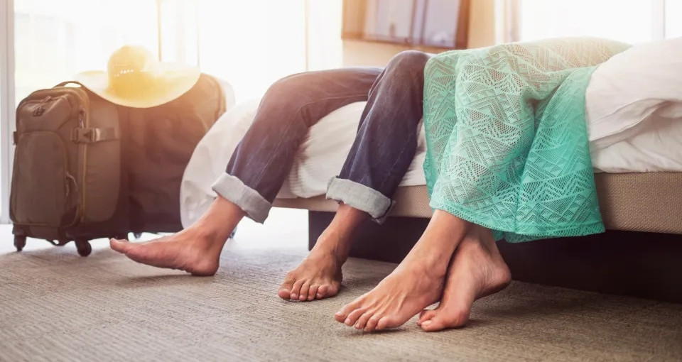 Cảnh báo: Du khách không nên đi chân trần trong phòng khách sạn