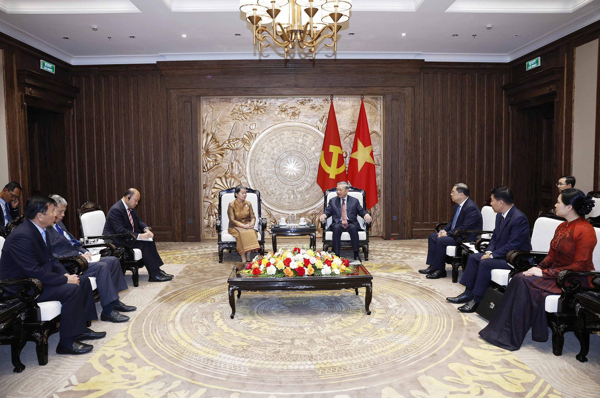 vnapotaltongbithutolamtiepbamensamanphochutichdangnhandancampuchiachutichhoidongquocgiamattrandoanketphattrientoquoc8658389 177426951988642095744.jpg