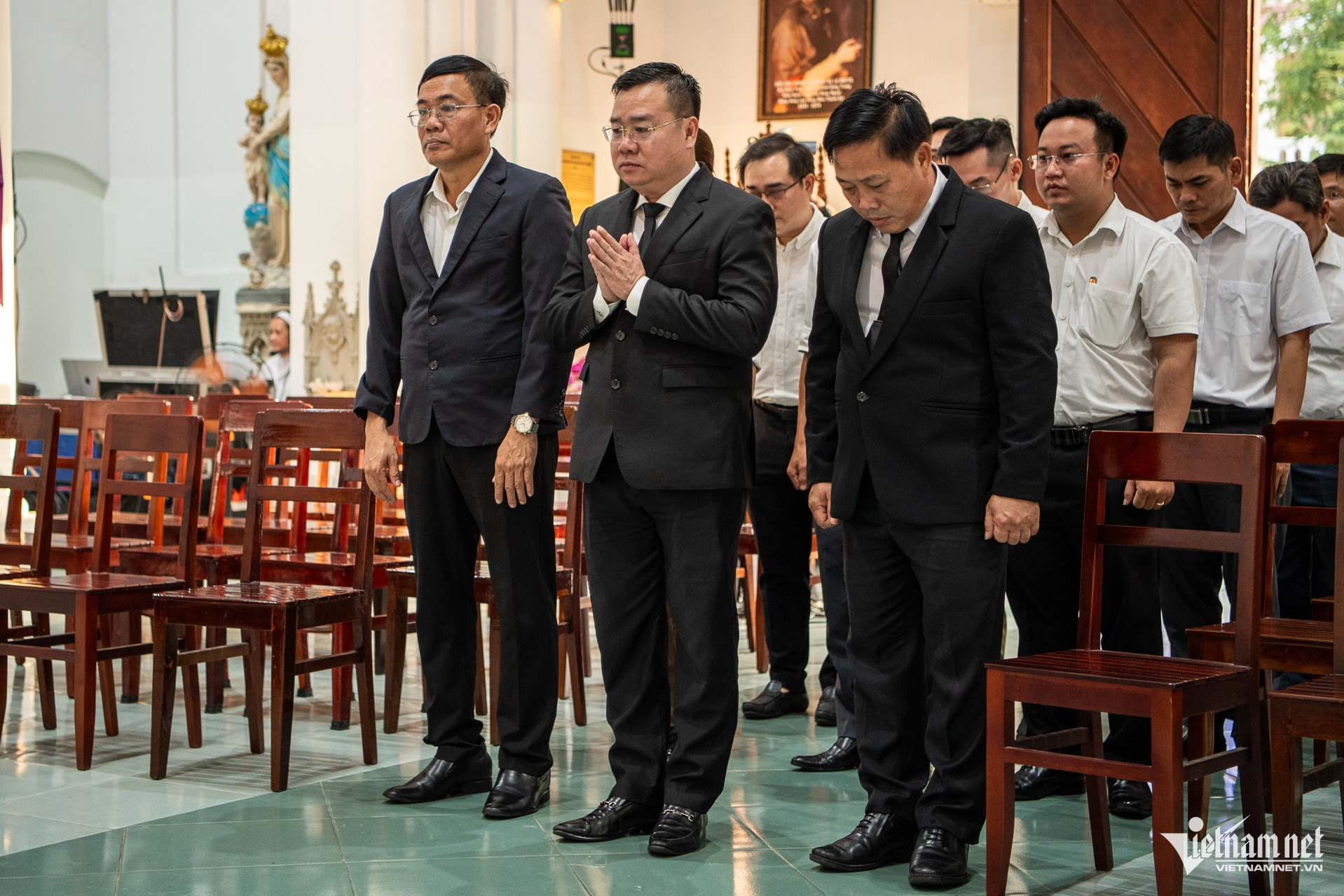 W-Lễ tang đức hồng y Trần Minh Mẫn Tuấn Hùng 18.jpg