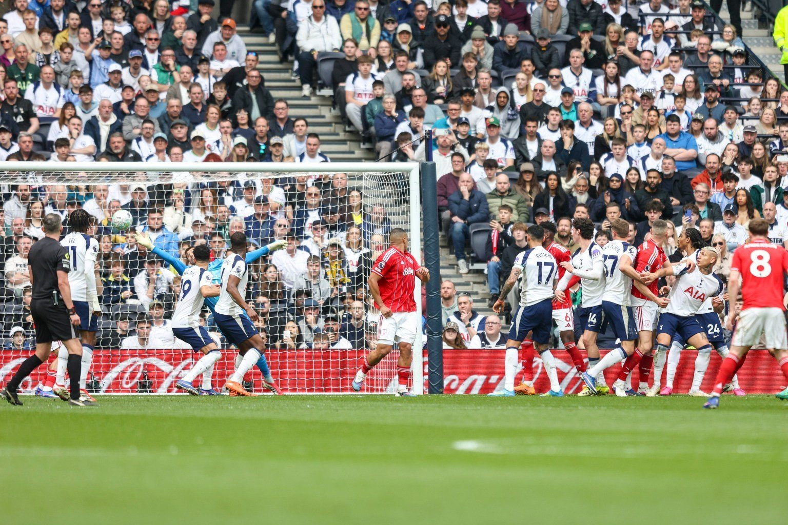 www_thesun_co_uk scores sides third goal game 1068711277.jpg