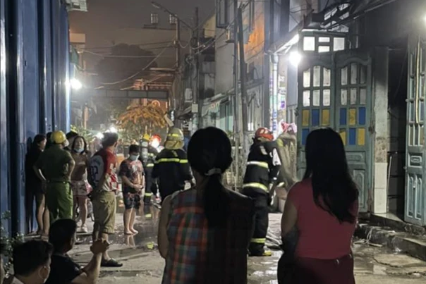 Bản tin sáng 24/3: Cháy quán cơm chay, mẹ cùng con gái 9 tuổi tử vong thương tâm