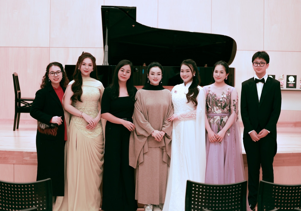 batch_Các sinh viên Học viện âm nhạc QGVN đã nỗ lực khẳng định tài năng ở Kyushu.jpg