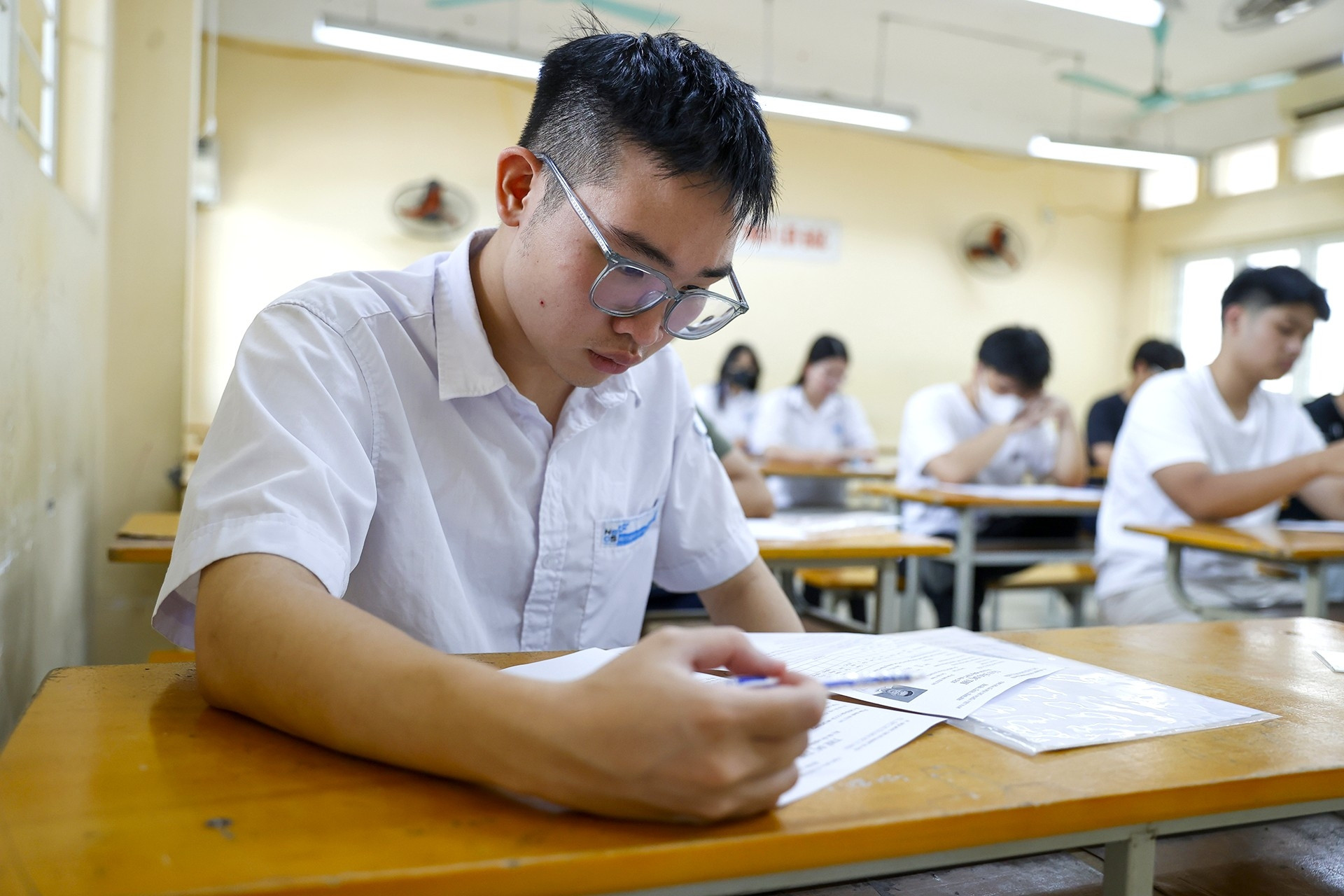 Đề thi thử tốt nghiệp THPT môn Vật lý năm 2026 kèm đáp án