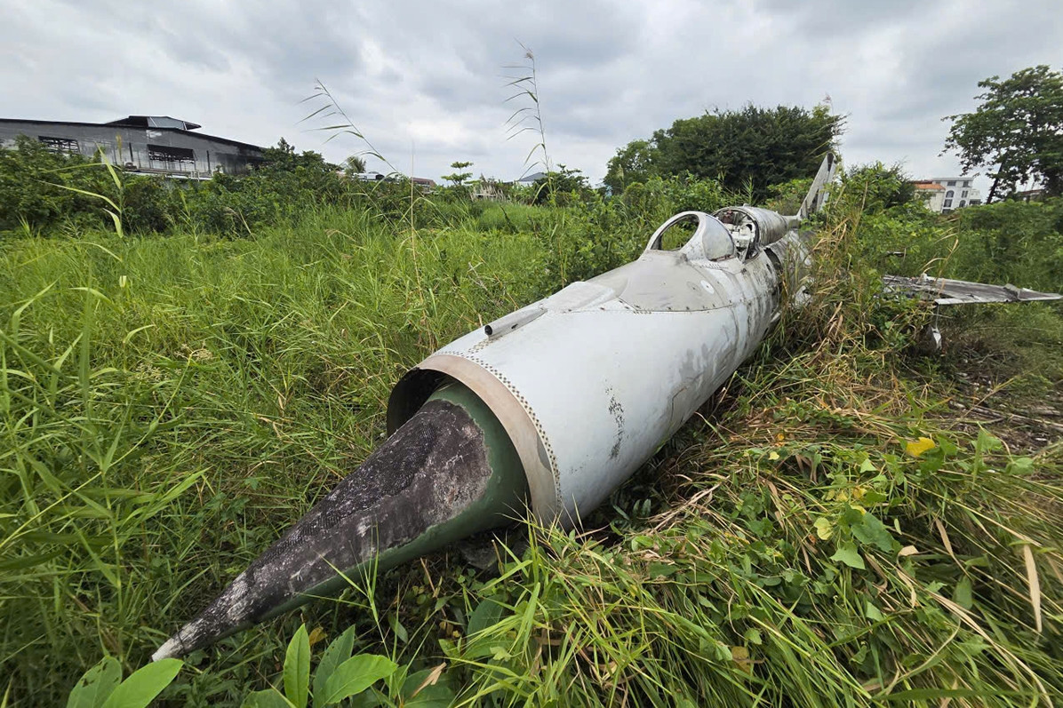 Hé lộ nguồn gốc máy bay MiG-21 bị 'bỏ quên' ở Cà Mau