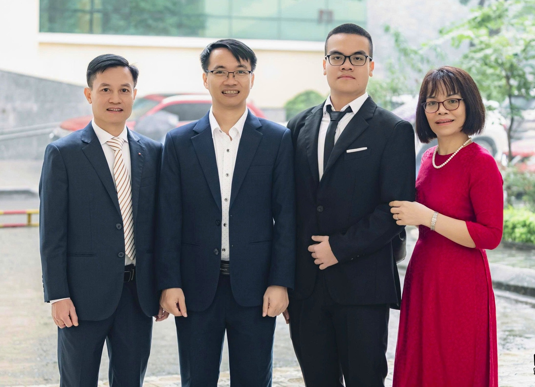 Lã Tuấn Hưng 2.jpg