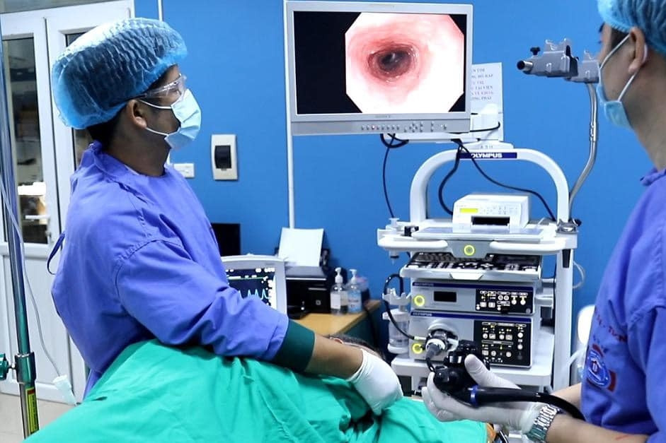 Nghĩ mệt mỏi do áp lực, nhiều người trẻ sững sờ khi phát hiện ung thư