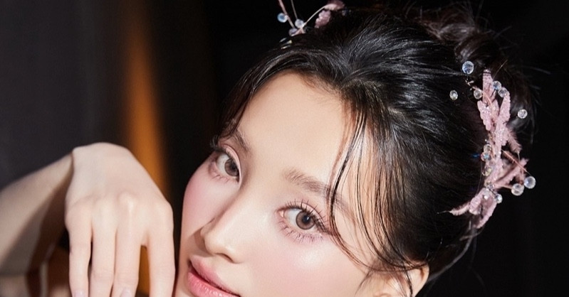 Nữ diễn viên đóng vai quỷ, ăn lươn sống được triệu người thích là ai?