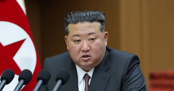 Ông Kim Jong Un cảnh báo Hàn Quốc, nói Triều Tiên sẽ luôn sở hữu vũ khí hạt nhân