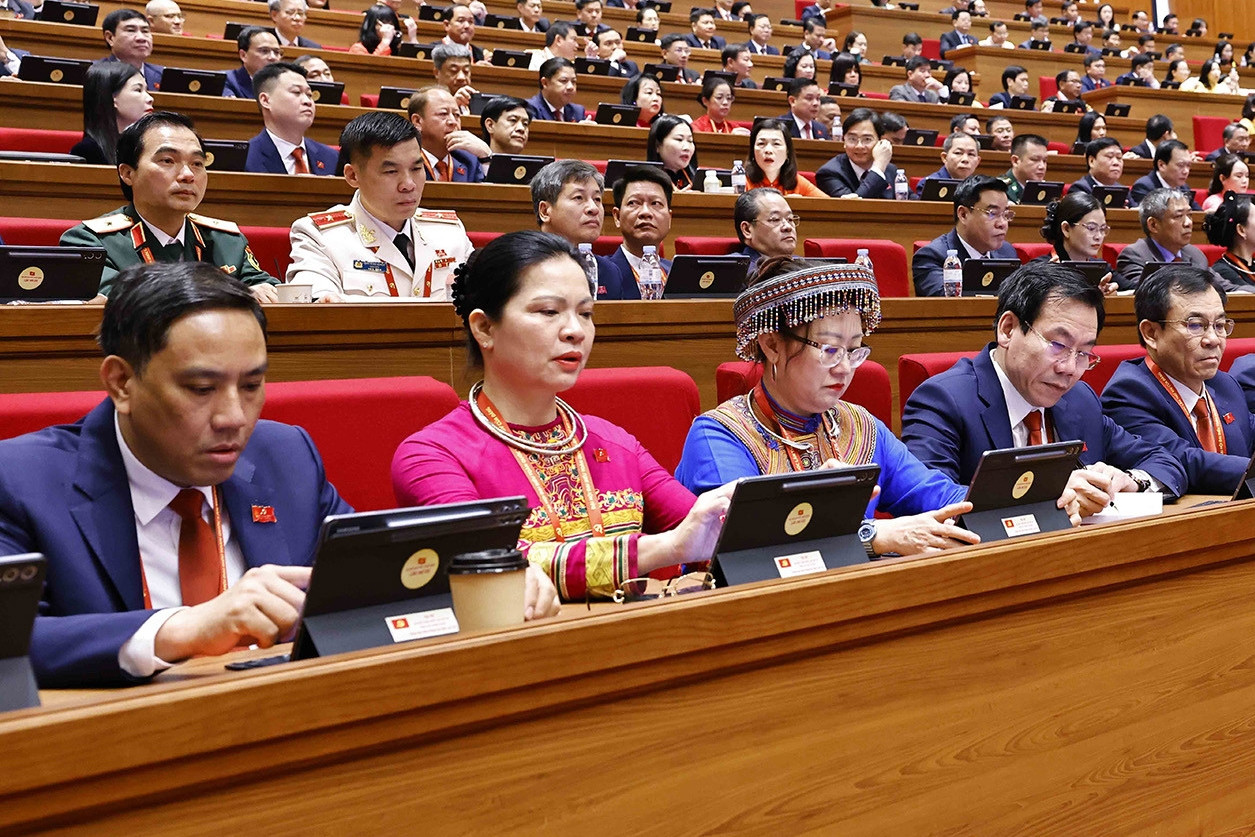 Bảo đảm cơ cấu hợp lý cán bộ người dân tộc thiểu số trong cơ quan nhà nước