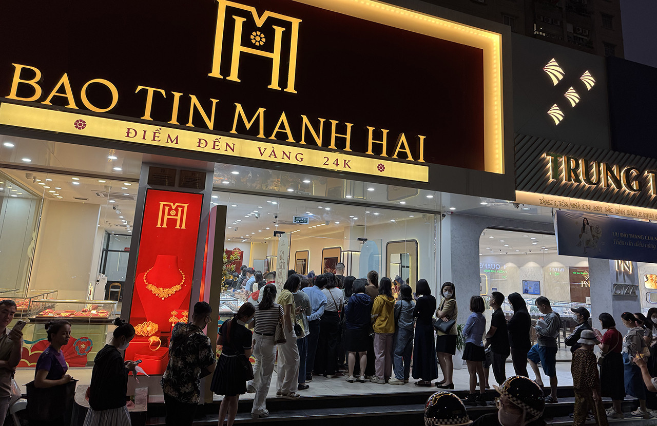 bao tin mạnh hai ld.jpg