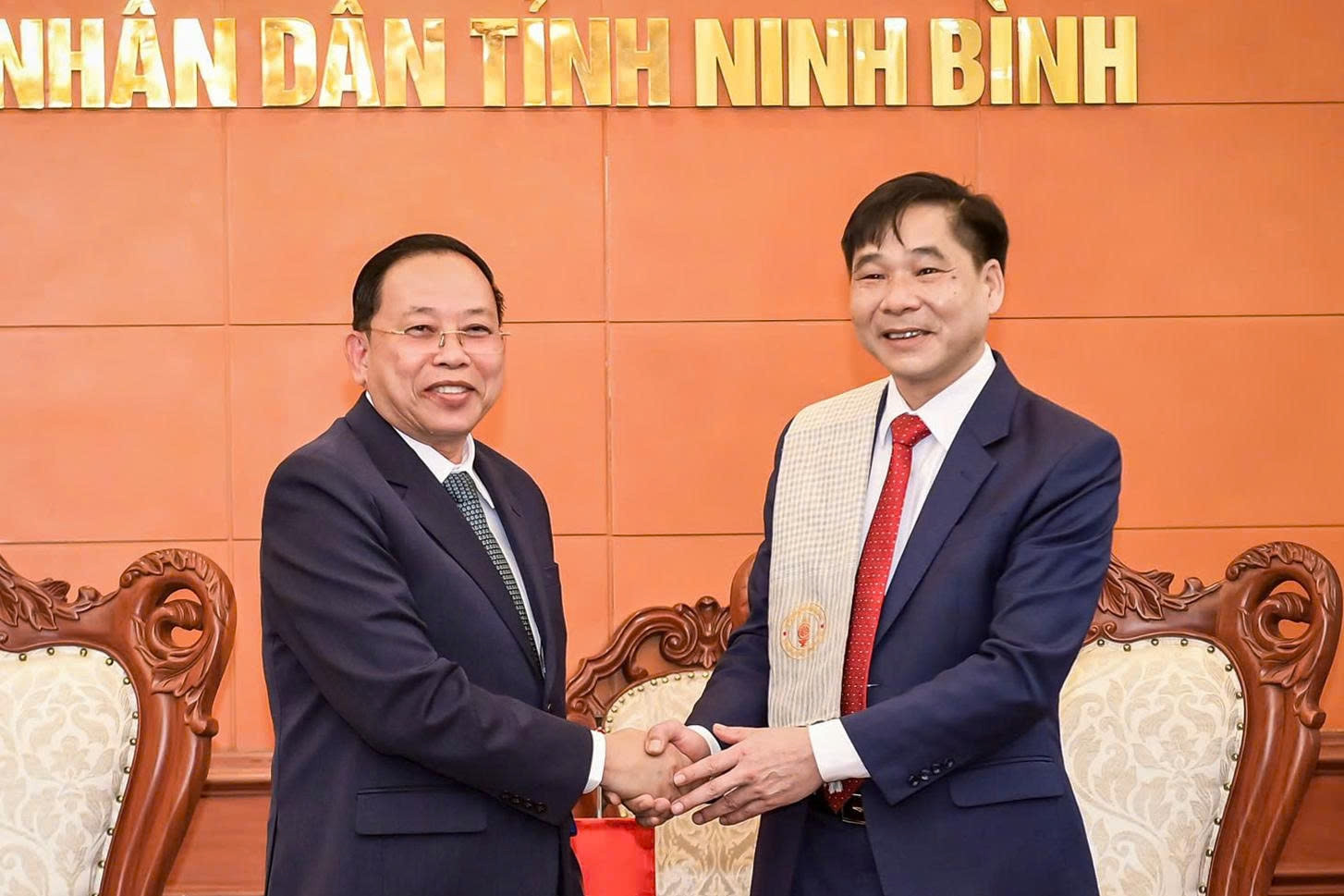 Bộ trưởng Bộ Lễ nghi và Tôn giáo Campuchia thăm, làm việc tại tỉnh Ninh Bình