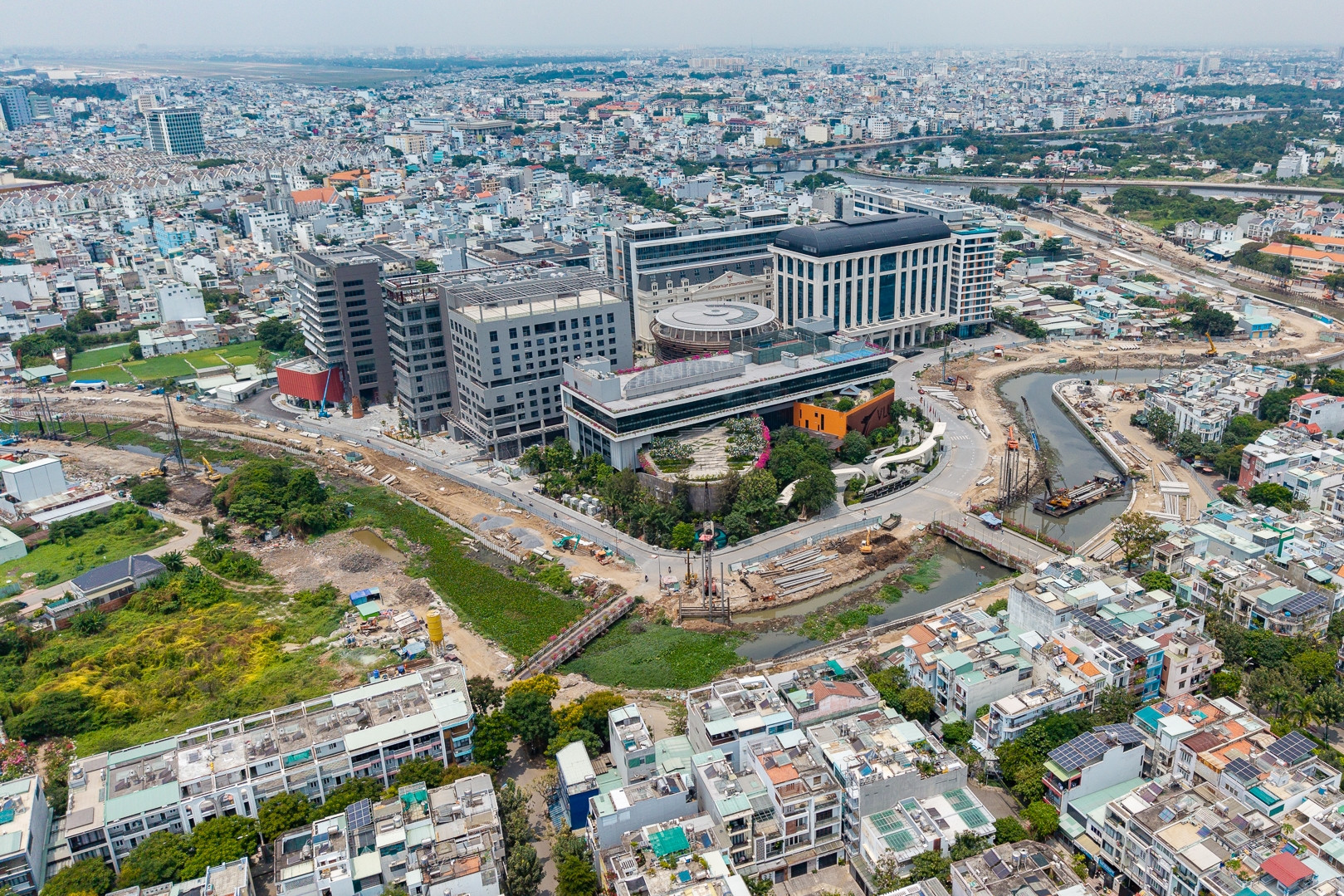 Cải tạo rạch Xuyên Tâm: Nơi tăng tốc thi công, nơi chờ mặt bằng