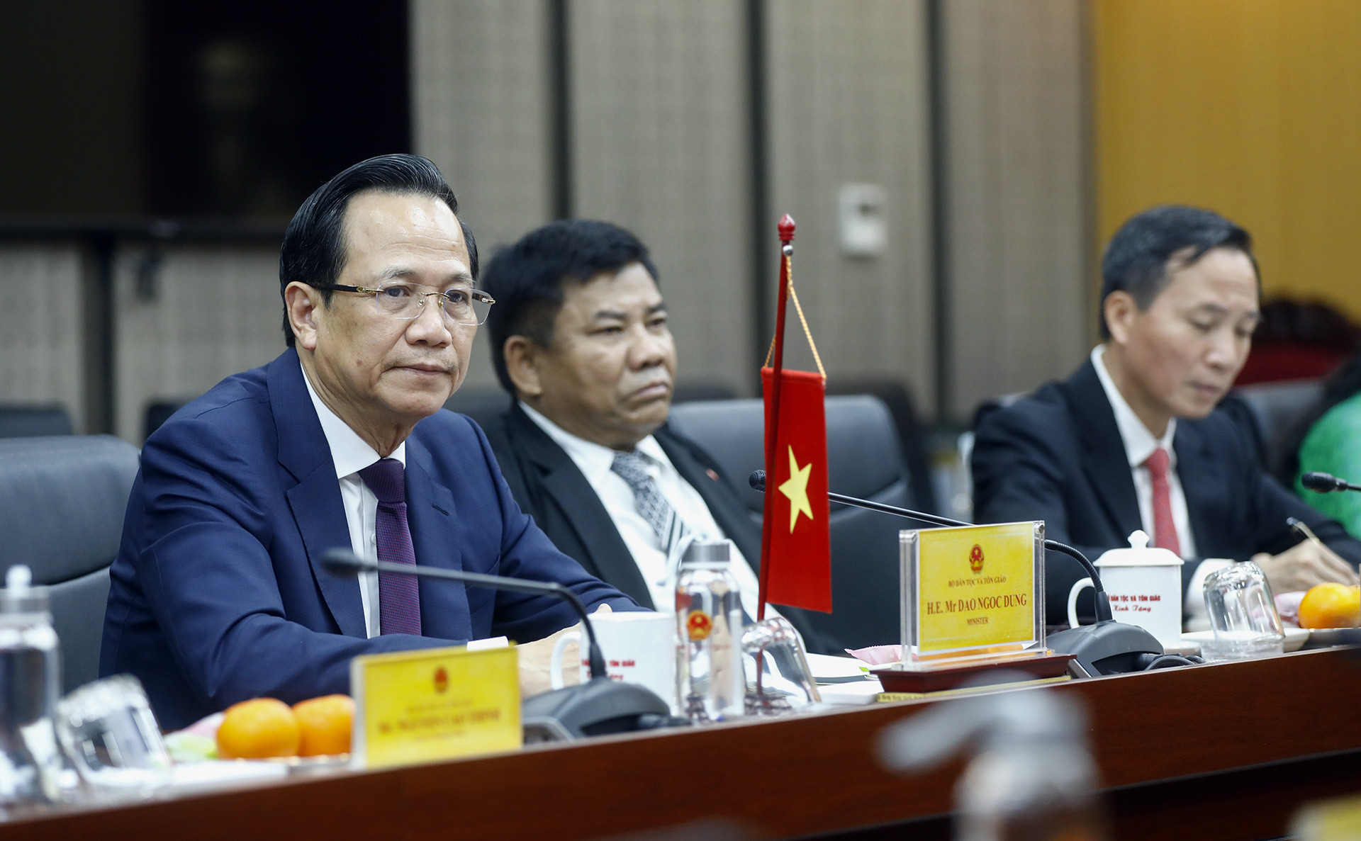 hội đàm_0990.jpg