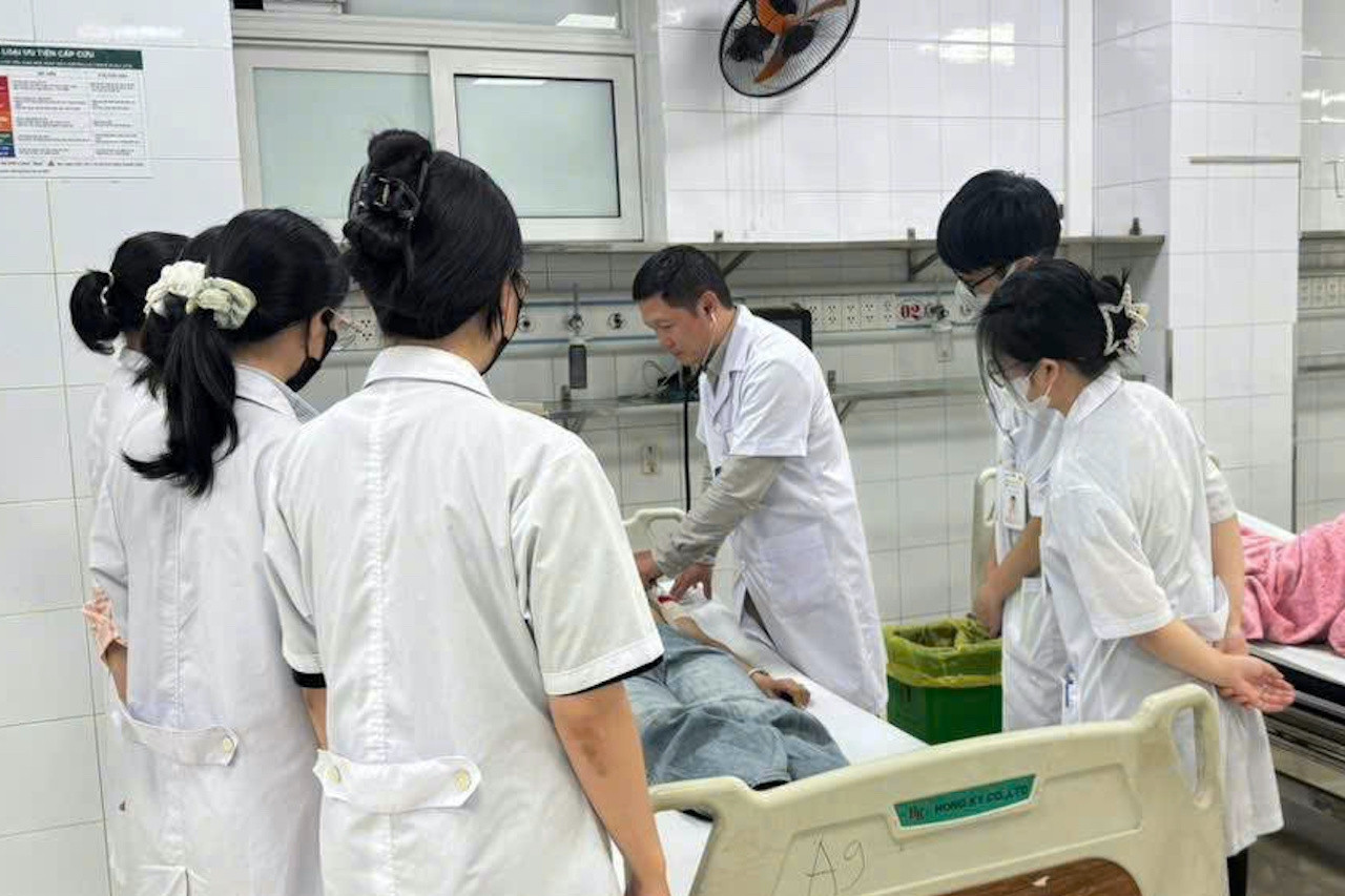 Người phụ nữ bị nhồi máu cơ tim cấp từ dấu hiệu giống đau dạ dày