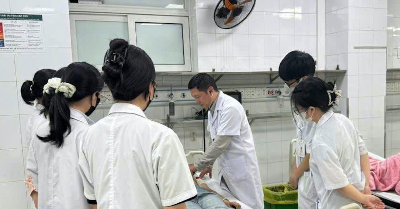 Người phụ nữ bị nhồi máu cơ tim cấp từ dấu hiệu giống đau dạ dày