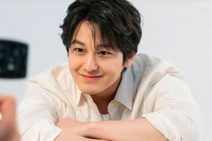 Tài tử Kim Bum 'Vườn sao băng' nói tiếng Việt, xác nhận tháng 6 đến Hà Nội