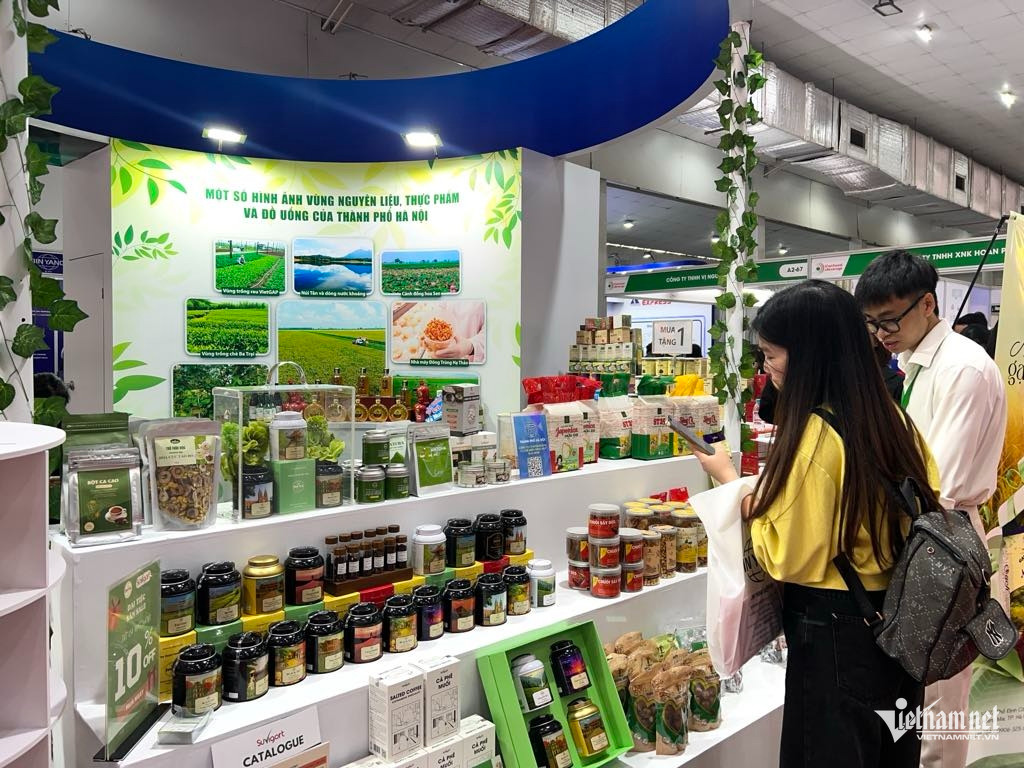 Box https://static-images.vnncdn.net/vps_images_publish/000001/000003/2026/3/25/w-anh-4-2274.jpg