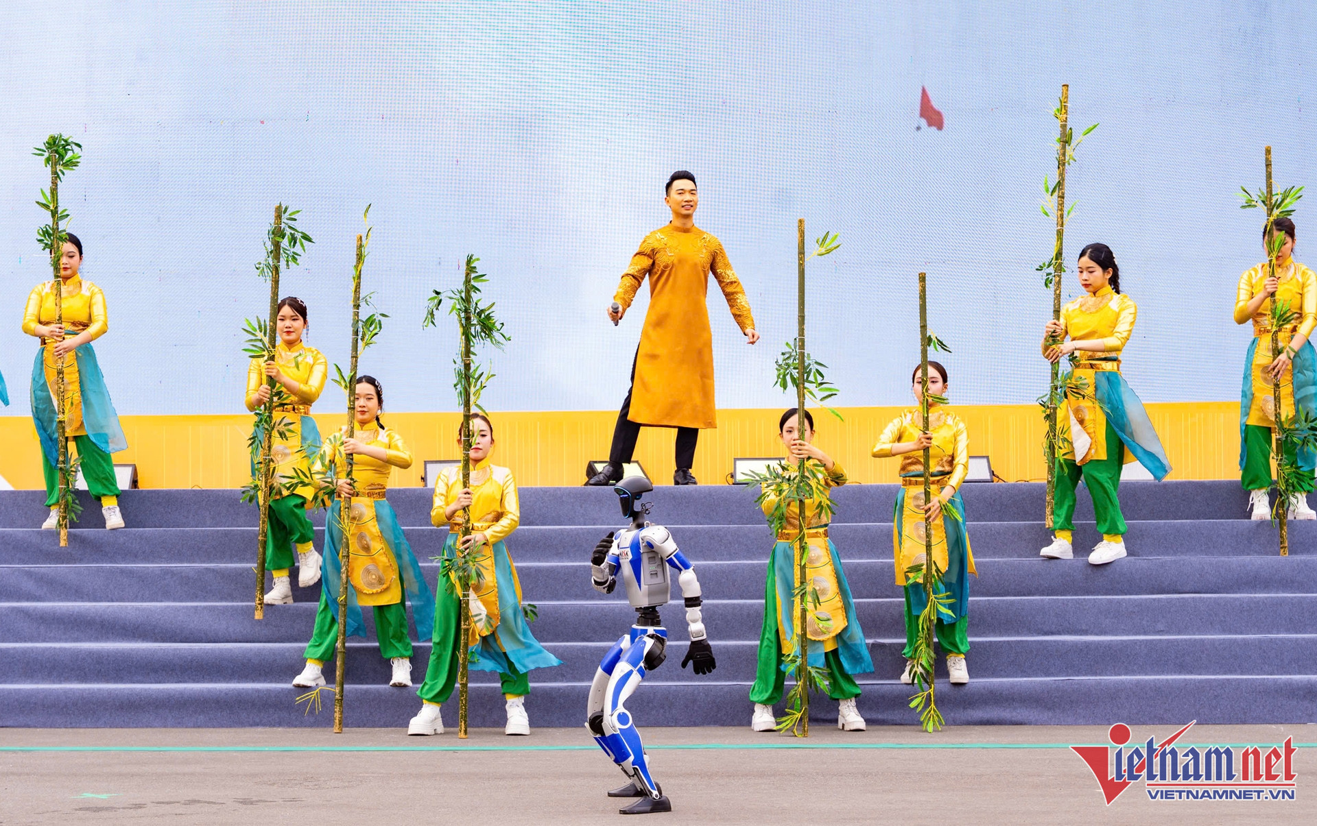 W-cong nghe chien luoc 06.jpg