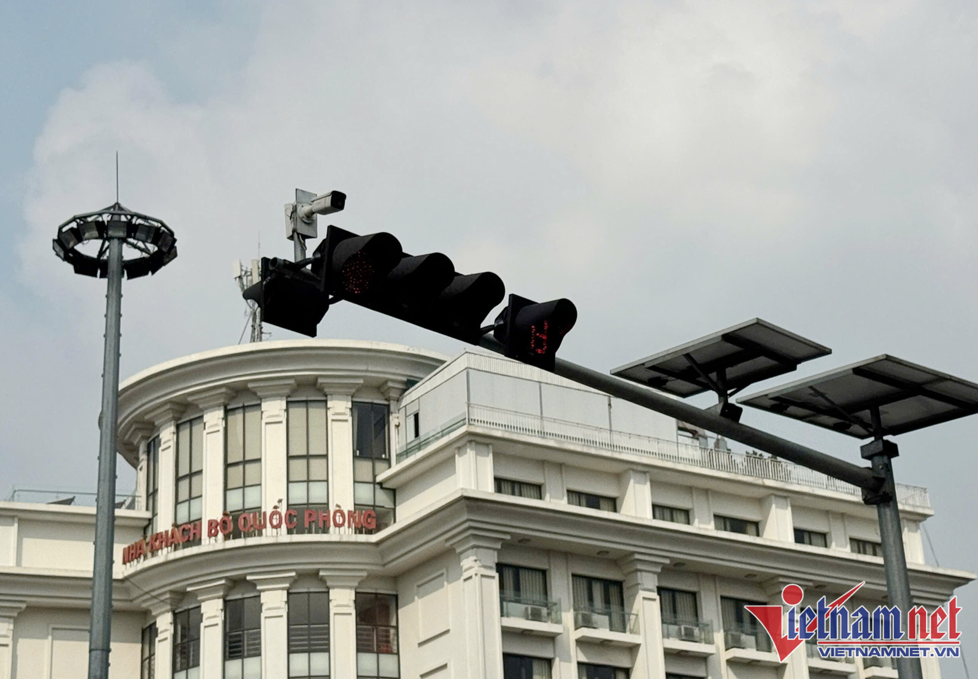 W-tieu chuan camera giam sat 02.jpg