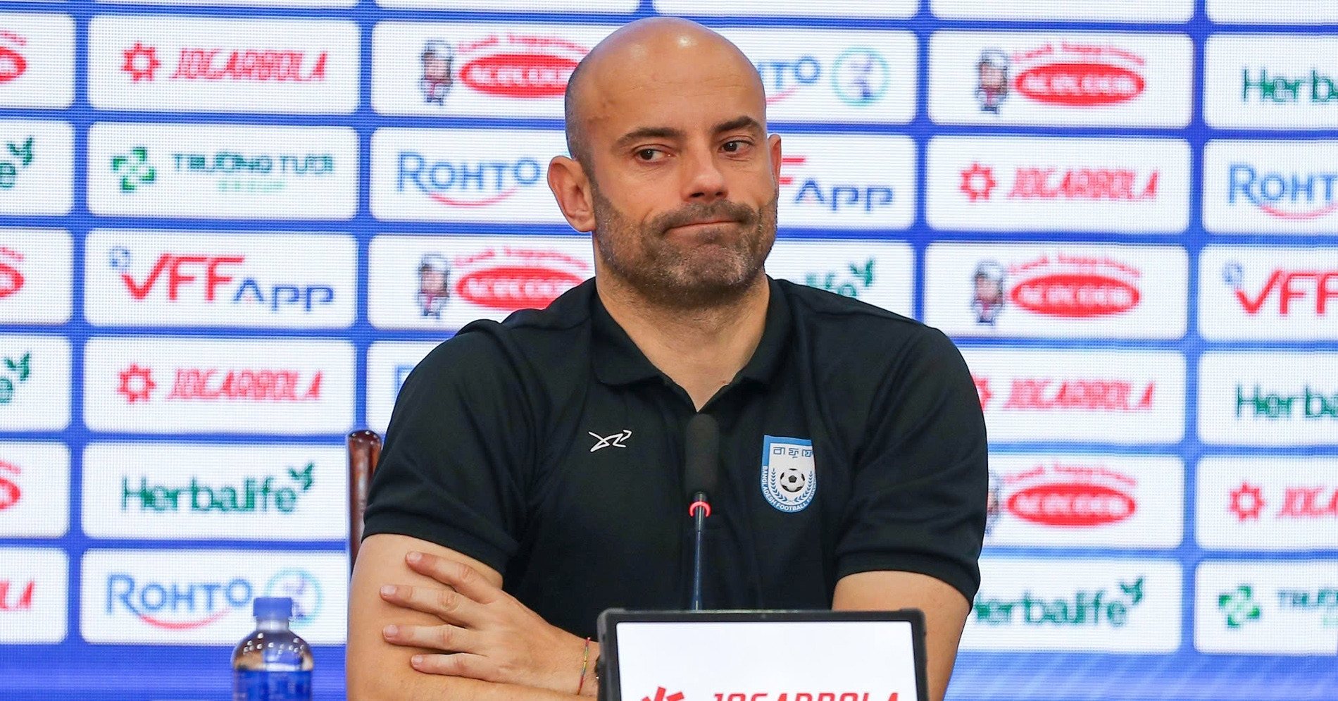 HLV Bangladesh: Tuyển Việt nam rất mạnh, sẽ thắng Malaysia