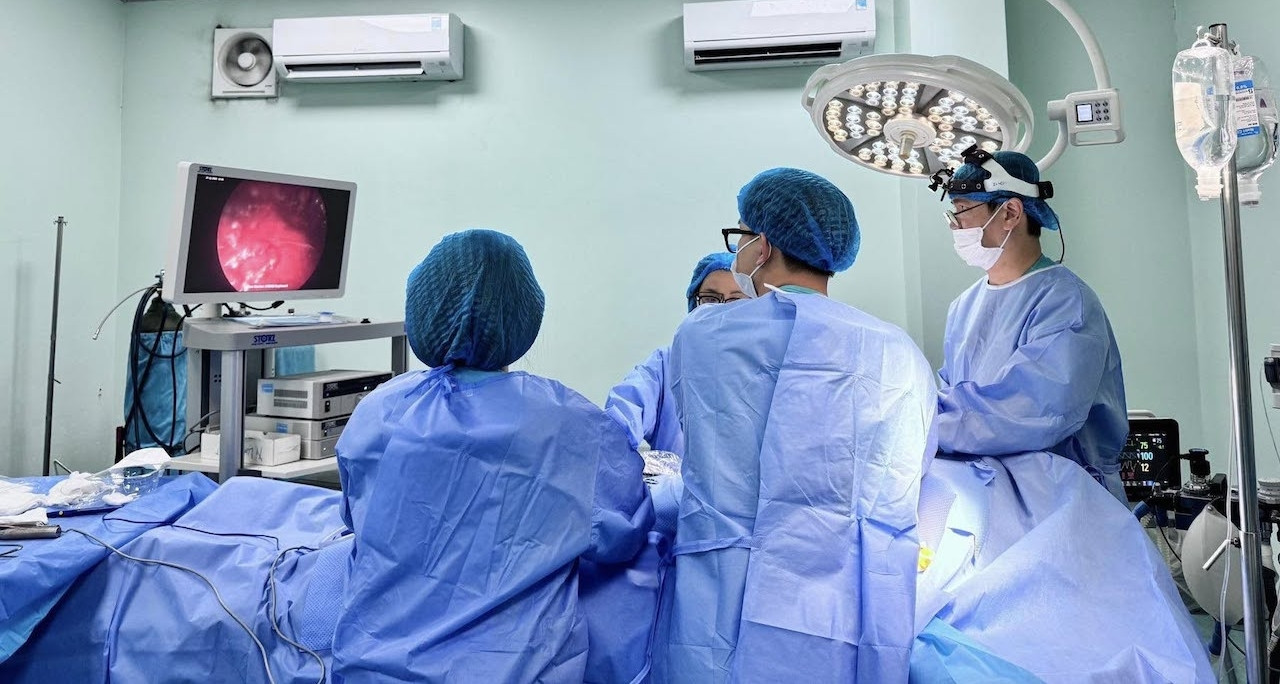 Khối u "nuốt" nửa mặt, người phụ nữ 34 tuổi phải bỏ một bên mắt