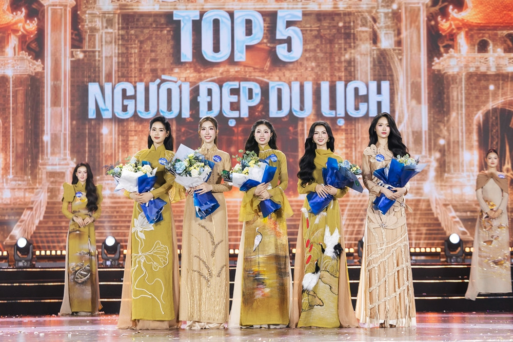 Miss World Vietnam 3002.jpg