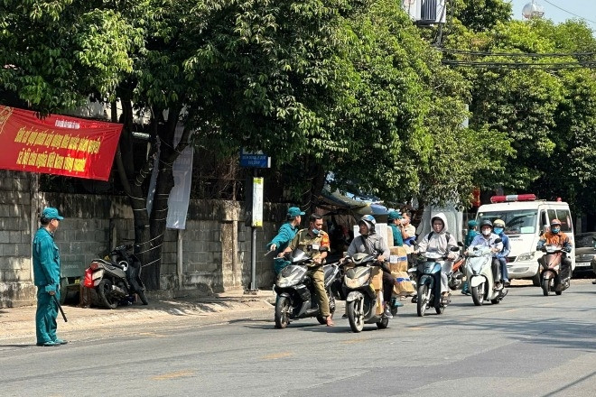 Người đàn ông tử vong bất thường trên vỉa hè ở TPHCM