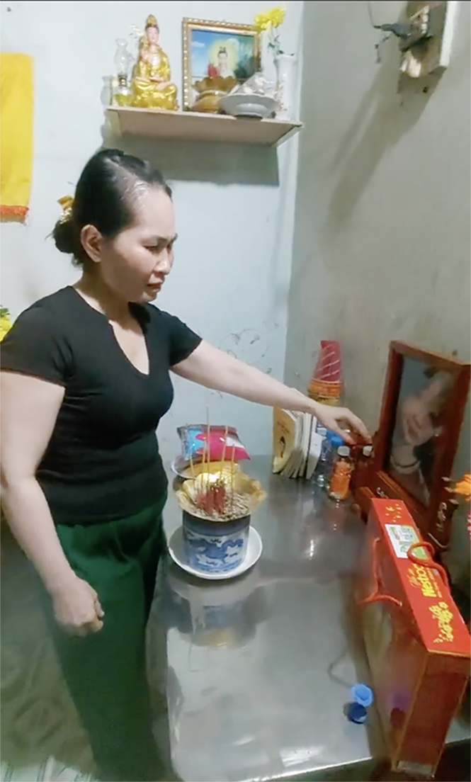 nu sinh Vinh Long 3.png