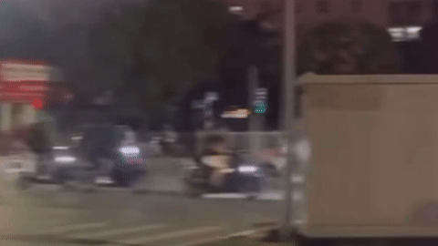 Cảnh sát xác định nguyên nhân ban đầu vụ ô tô Lexus tông loạt xe ở Hà Nội